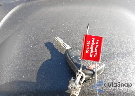 2015 Jeep Compass Sport из США, поврежденный, VIN 1C4NJDBB2FD206687